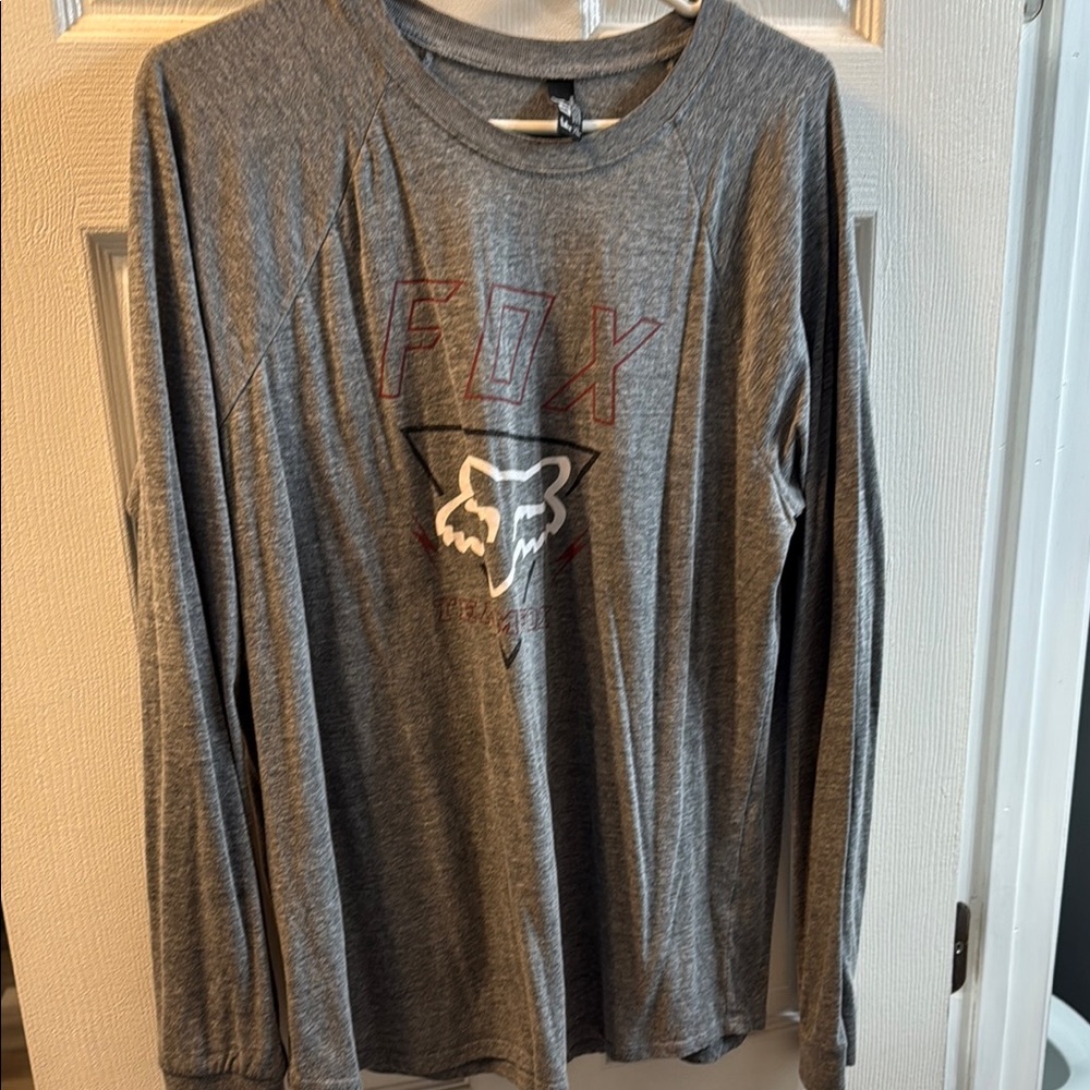 Fox Gray Long Sleeve Tee with Graphic Design